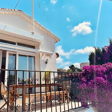 Holiday home Maison Avec Jardin Tropical A 5 Minutes De La Croisette *