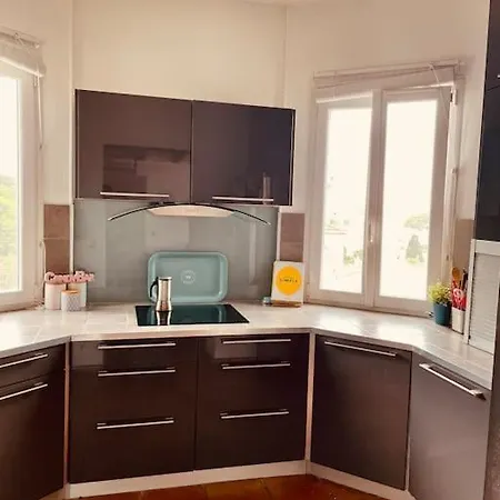 Maison Avec Jardin Tropical A 5 Minutes De La Croisette Holiday home *